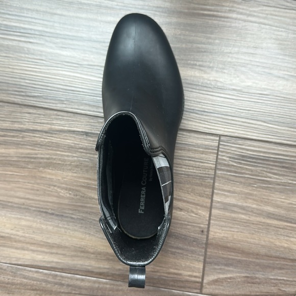 Henry Ferrera Black Ankle Boots with Elastic Panel Marsala Plaids - Picture 3 of 6